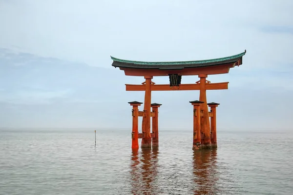 Floating Great Torii Gate Itsukushima Hiroshima — Stock Photo, Image