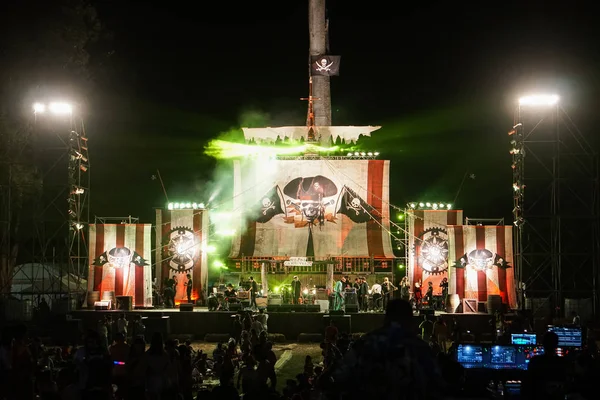 Konser Karnaval Gypsy Karibia Bajak Laut Tema Panggung — Stok Foto