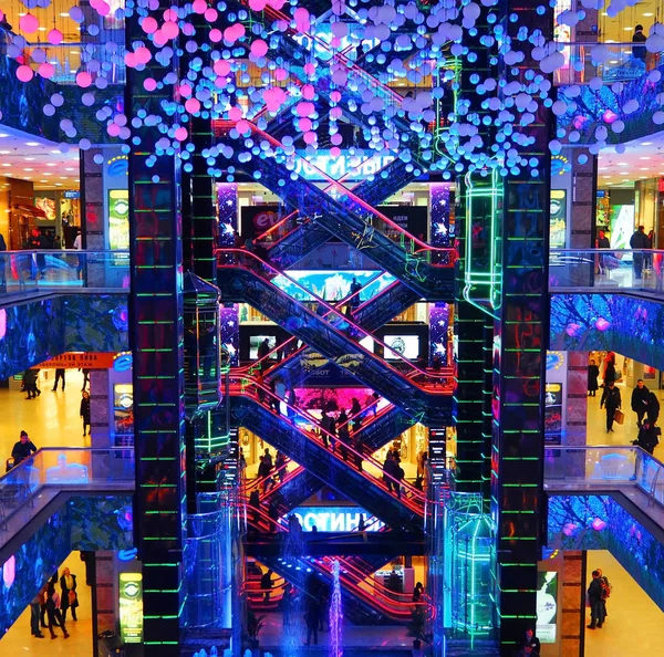 莫斯科 俄罗斯 2017年12月 莫斯科购物中心欧洲购物 新年设计中心 圣诞节准备 — 图库照片