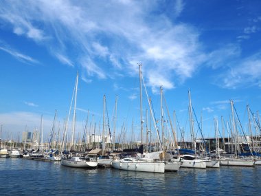 Port Vell Barcelona, eski liman Barcelona bir alana sahip spor tekneleri, yatlar ve alışveriş alanında Catalonia, İspanya