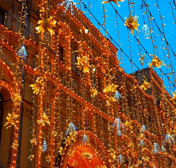 Iluminação Natal Decoração Moscou Rua Nikolskaya Estrelas Amarelas Guirlandas Férias — Fotografia de Stock