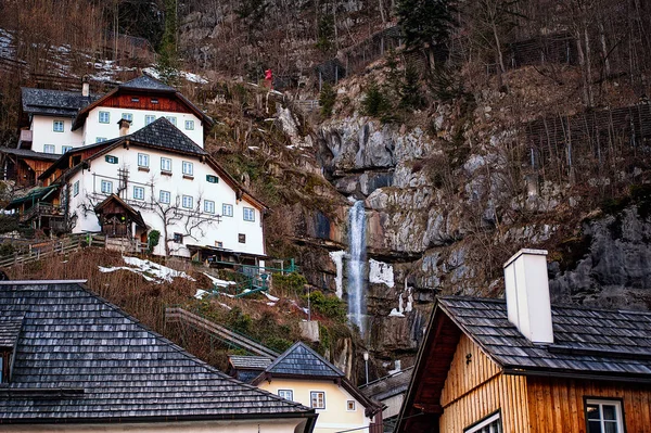 Mountain House Waterfall Hallstatt Village Austria Winter View — Stock Photo, Image