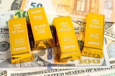 Amerikan doları banknotunda altın külçeleri, finans sektörü yatırım para birimi.