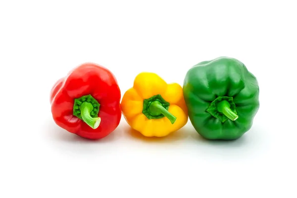 Groene Gele Rode Verse Paprika Capsicum Geïsoleerd Witte Achtergrond — Stockfoto