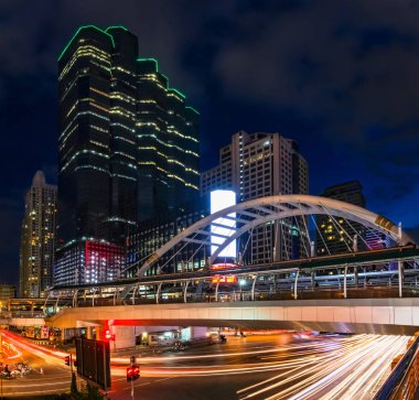 Sathorn road trafik aydınlatma, Bangkok İş merkezi, Tayland