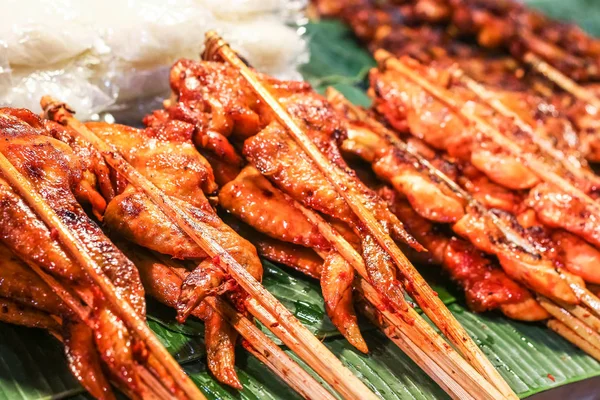 Läcker Kryddig Grillad Kycklingkött Pinnar Thailändsk Mat — Stockfoto