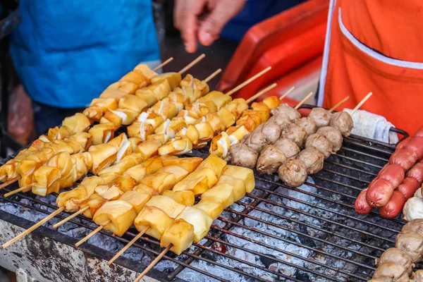 Deliciosa Carne Calamar Parrilla Picante Palos Comida Tailandesa — Foto de Stock