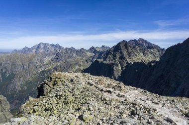 Sedlo Vaha 'dan Gerlach' a ve Slovakya 'nın diğer tepelerine bakın.