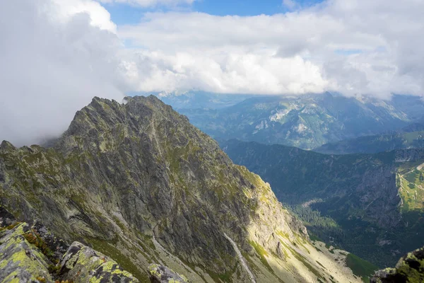 Orla Perc Ψηλό Ορεινό Μονοπάτι Στο Tatras Πολωνία — Φωτογραφία Αρχείου