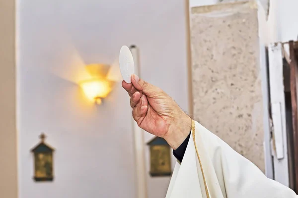 Eucharist Katolik dini töreni 