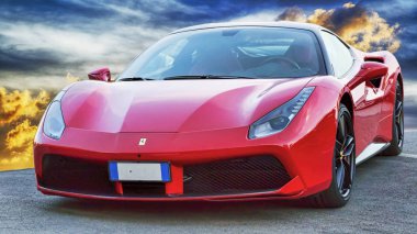 Rome, İtalya - 24 Haziran 2018: Lüks model spor araba Ferrari 488 Gtb doğal bir arka plan üzerine yerleştirilir. Ferrari 488 2015, 3.9 litrelik tarafından desteklenmektedir beri üretilen bir İtalyan spor otomobil olduğunu ikiz turbo V8.
