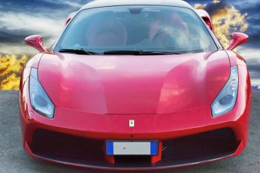 Rome, İtalya - 24 Haziran 2018: Lüks model spor araba Ferrari 488 Gtb doğal bir arka plan üzerine yerleştirilir. Ferrari 488 2015, 3.9 litrelik tarafından desteklenmektedir beri üretilen bir İtalyan spor otomobil olduğunu ikiz turbo V8.