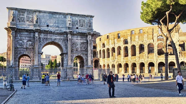 Roma Giugno 2018 Veduta Dell Arco Costantino Del Colosseo Dei — Foto Stock