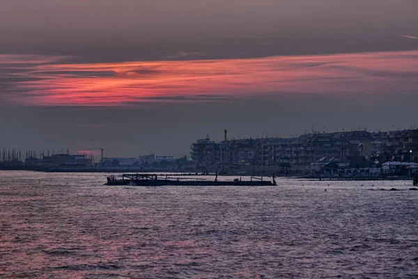 Vackra Färgglada Vackra Solnedgången Den Rom Havet Lido Ostia Italien — Stockfoto