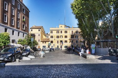 Roma, İtalya, 19 Temmuz, 2018:Street görünümü Meydanı Vatikan duvarları bulunan ve Roma Via di Porta Angelica dan fotoğraflandı Cıtt Leonina s.