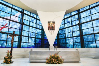 Castel di Leva Roma, İtalya - 6 Ekim 2018: Madonna yeni kilise ilahi aşk, Katolik hac ünlü hedef iç.