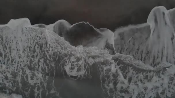 Amazing Ocean Aerial Top View Twilight Shoreline Hit Raging Waves — Stock Video