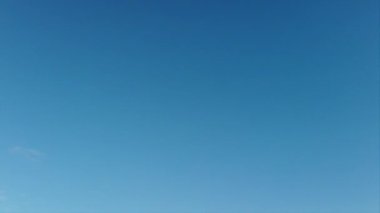 Zaman atlamalı bir güzel dinlendirici mavi kurnaz