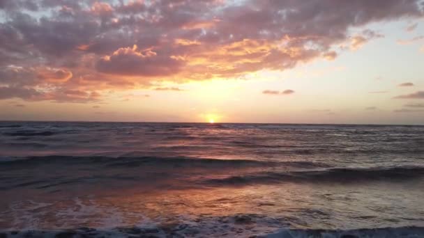 Increíble Puesta Sol Hora Dorada Orilla — Vídeo de stock