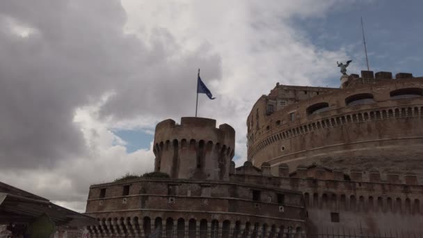 意大利罗马 2019年2月3日 观景圣天使城堡也被称为哈德良的陵墓在一个多云的冬日 — 图库视频影像