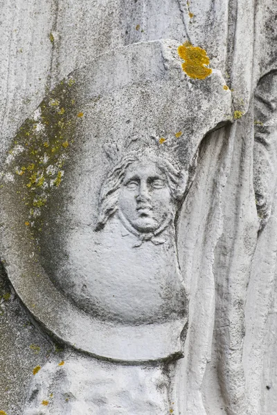 Détail du bas-relief romain du visage de Winged Victory loc — Photo