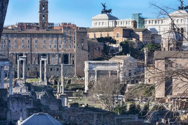 Kiliseleri, anıtları ve antik kent binaları yla antik Roma'ya bir bakış