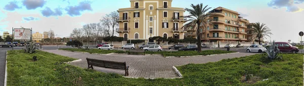 Pemandangan panorama Cesario Console Square di Ostia Lido di Roma — Stok Foto