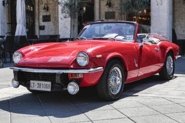 Eski araba modeli Spitfire 1500 güzel hatları Triumph Motor Company otomat gelen