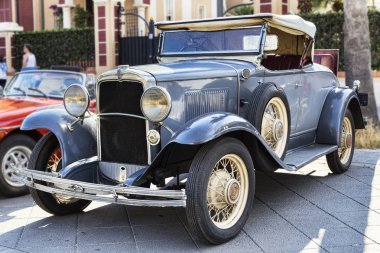 Araba modeli Chevrolet Serisi Ac Inter güzel vintage tasarım
