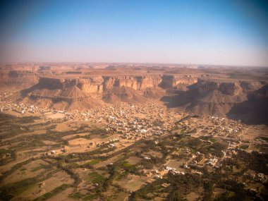 Şibam şehir ve wadi Hadhramaut Yemen için havadan görünümü