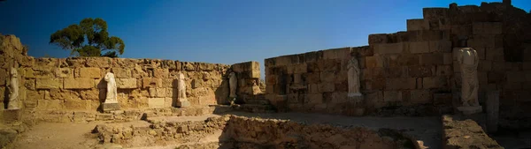 Panorámás Kilátással Medence Salamis Romokat Ciprus Szobrok Romjai — Stock Fotó