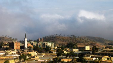Asmara, Eritre başkenti için havadan görünümü