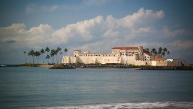 Elmina kalesi ve kale Gana dış görünümü