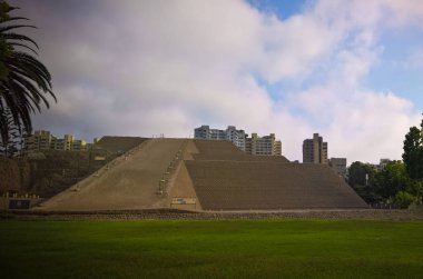 Exterior view to Huaca Huallamarca pyramid in Lima, Peru clipart