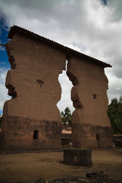 Poligonal, Cuzco, Peru, Raqchi sit alanı ile yapılan Viracocha Tapınağı için görüntüleyin