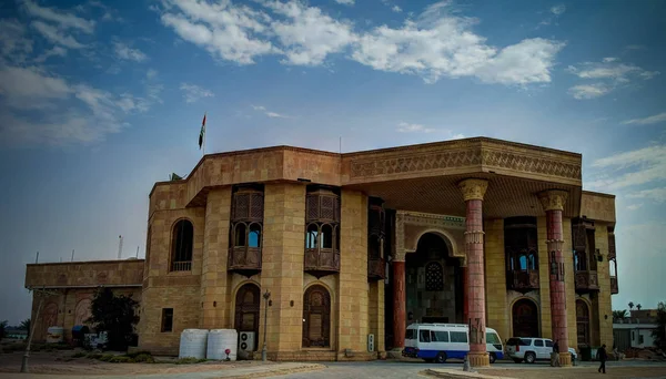 F.d. Saddam Hussein nu palatsmuseet, Basra, Irak — Stockfoto