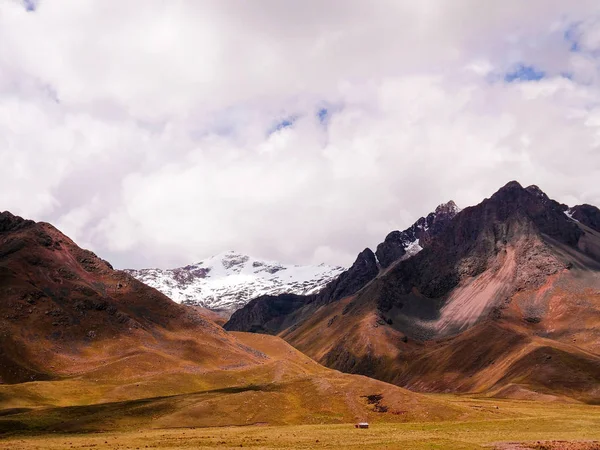Vista Panorâmica Para Cordilheira Dos Andes Passo Abra Raya Puno — Fotografia de Stock