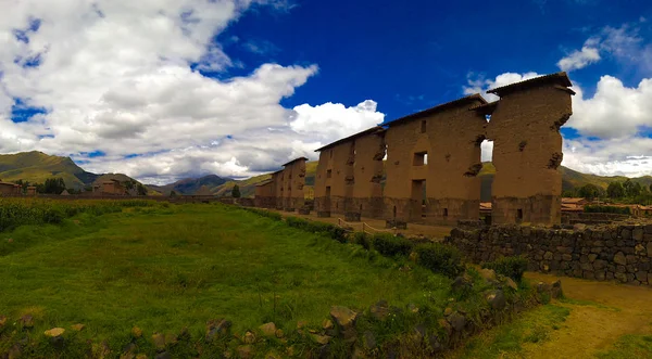 Vista Templo Wiracocha Hecho Con Mampostería Poligonal Sitio Arqueológico Raqchi — Foto de Stock