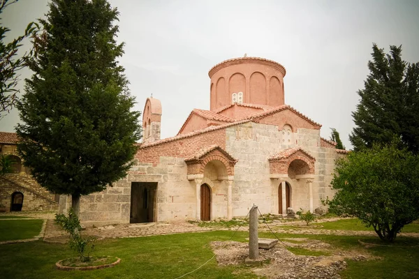 Vista Exterior Para Igreja Santa Maria Apolônia Perto Fier Albânia — Fotografia de Stock