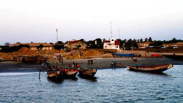 冈比亚河和渔人湾河口2012年11月18日班珠尔冈比亚 — 图库照片