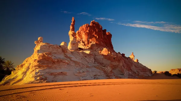 Východ Slunce Pískovcový Útvar Poušti Sahara Ennedi Čad — Stock fotografie