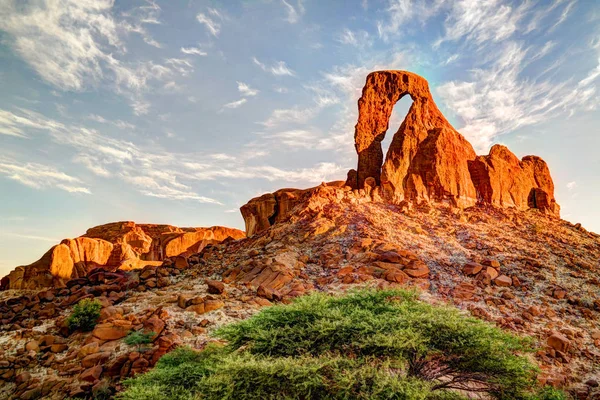 Abstraktní Skalní Útvar Plošině Ennedi Aka Okna Oblouk Při Východu — Stock fotografie