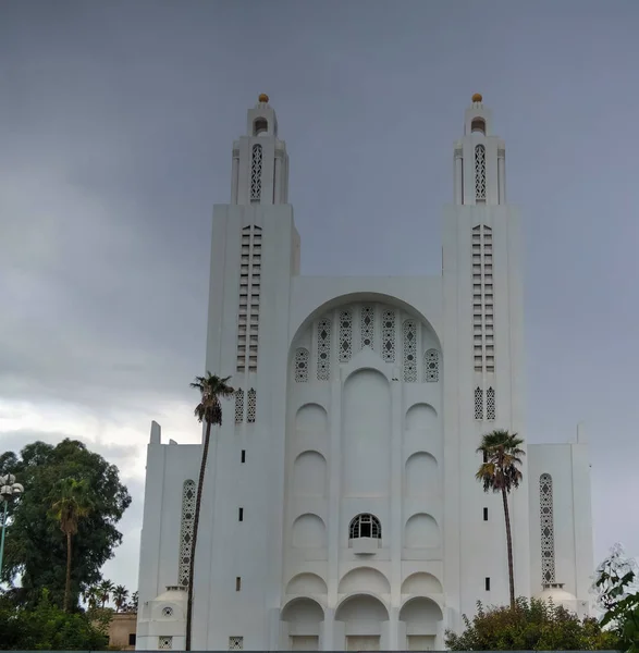 Εξωτερική Θέα Στη Βασιλική Της Sacre Coeur Καθεδρικός Στην Καζαμπλάνκα — Φωτογραφία Αρχείου