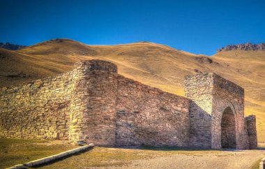 Tash Rabat Kervansaray Tian Shan dağ Narin İli, Kırgızistan
