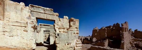 Ruïnes van de tempel van Amun Oracle in Siwa oasis, Egypte — Stockfoto