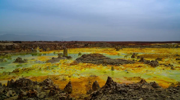Panorama à l'intérieur du cratère volcanique de Dallol dans la dépression de Danakil, Éthiopie — Photo