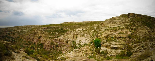 Vue panoramique sur le canyon Adi Alauti dans les hautes terres érythréennes, Qohaito, Érythrée — Photo