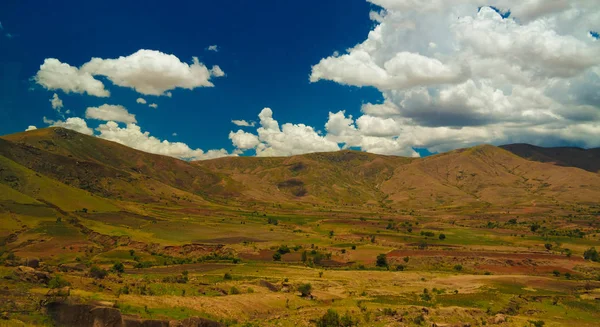 Krajina na Andringitra mauntain rozsah, Ihosy, Madagaskar — Stock fotografie