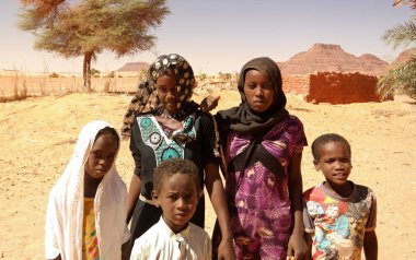 Toubou portresi, ya da demi köyünde Tubu insanlar, fada, Ennedi, Chad