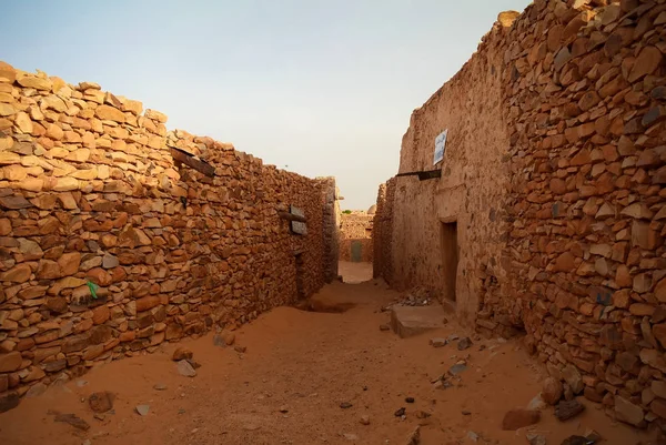 Calles de la ciudad vieja de Chinguetti, Mauritania — Foto de Stock